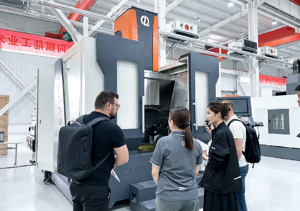 Cómo Handemo genera confianza a través del servicio profesional CNC